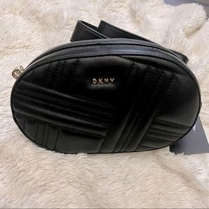 Belt Bag Cross  Quilted Black Leather DKNY